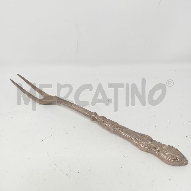 FORCHETTONE ARROSTO JORDAN SHEFFIELC MANICO LAVORATO RILIEVO | Mercatino dell'Usato Roma re di roma 1