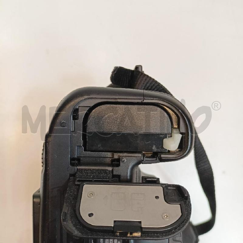 FOTOCAMERA CANON EOS 80D CON DUE BATTERIE TEST OK | Mercatino dell'Usato Roma re di roma 5
