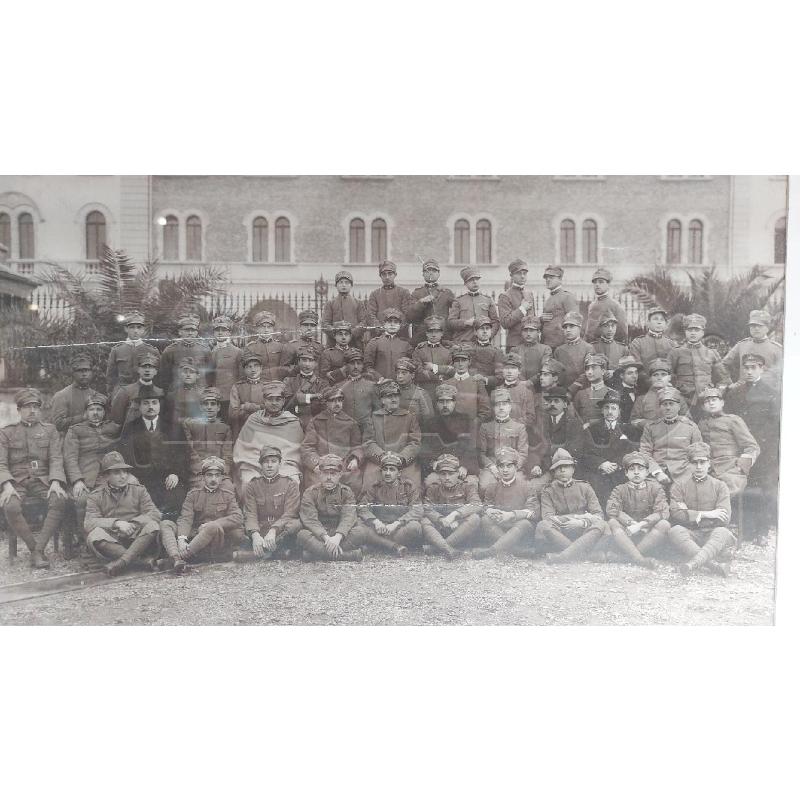 FOTOGRAFIA D'EPOCA SOLDATI IN POSA 48X38 CM INCORNICIATA | Mercatino dell'Usato Roma re di roma 3