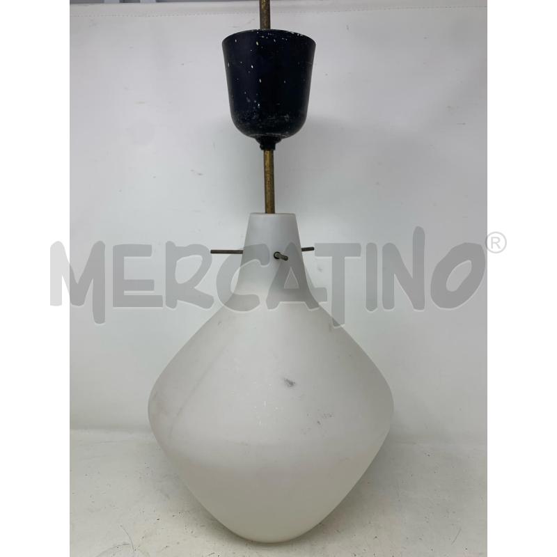 LAMPADARIO OPALINA BIANCO FORMA BIRILLO | Mercatino dell'Usato Roma re di roma 1