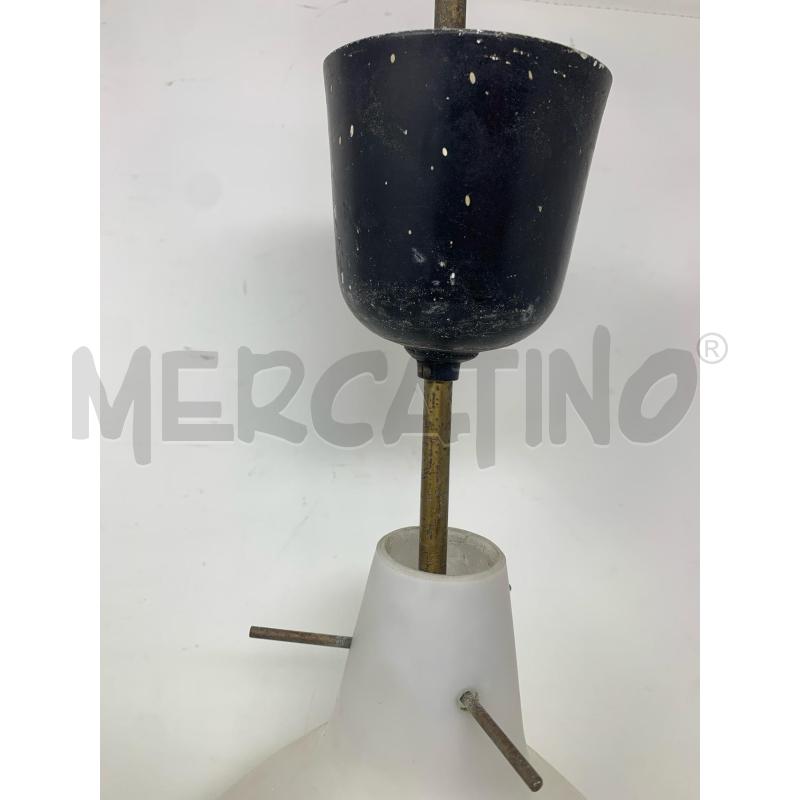 LAMPADARIO OPALINA BIANCO FORMA BIRILLO | Mercatino dell'Usato Roma re di roma 2