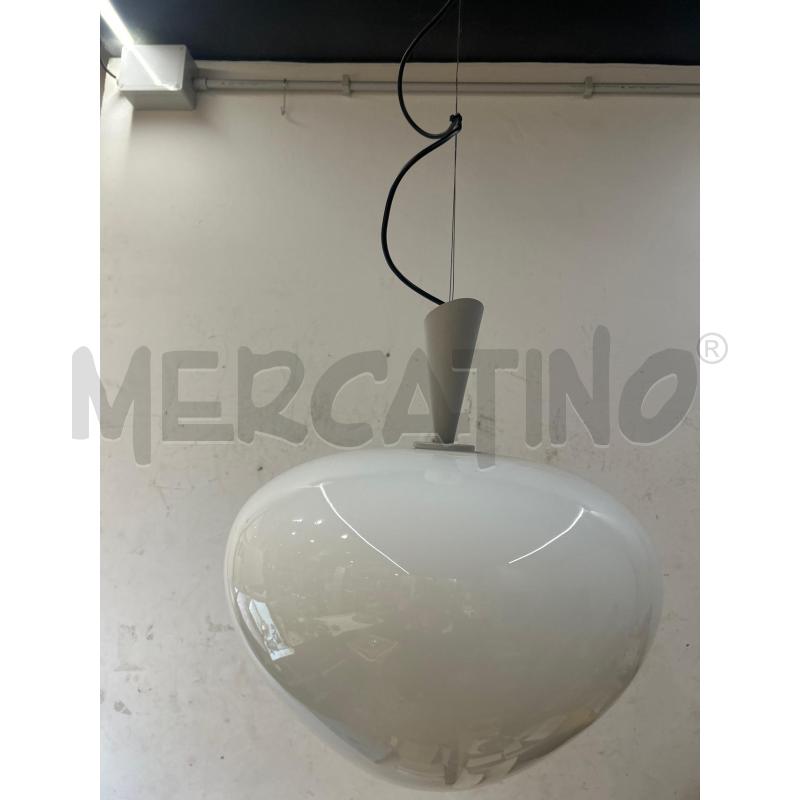 LAMPADARIO VETRO BIANCO SFERA ATTACCO GRIGIO  | Mercatino dell'Usato Roma re di roma 1