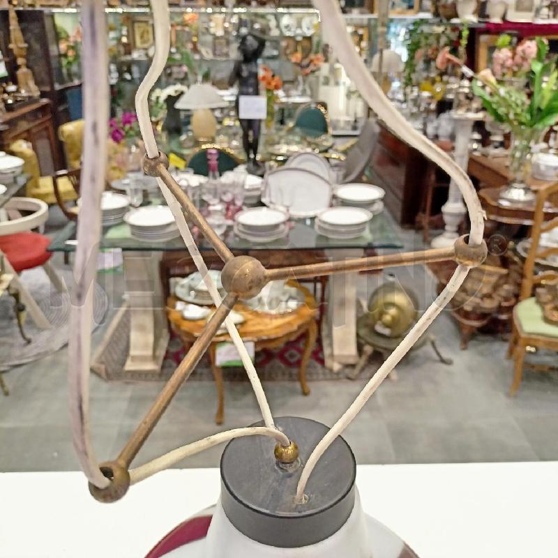 LAMPADARIO VETRO SATINATO FASCE INCLUSIONI ROSSE TIFFANY FONDO BIANCO  | Mercatino dell'Usato Roma re di roma 2