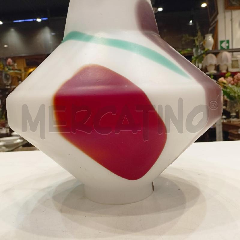 LAMPADARIO VETRO SATINATO FASCE INCLUSIONI ROSSE TIFFANY FONDO BIANCO  | Mercatino dell'Usato Roma re di roma 3