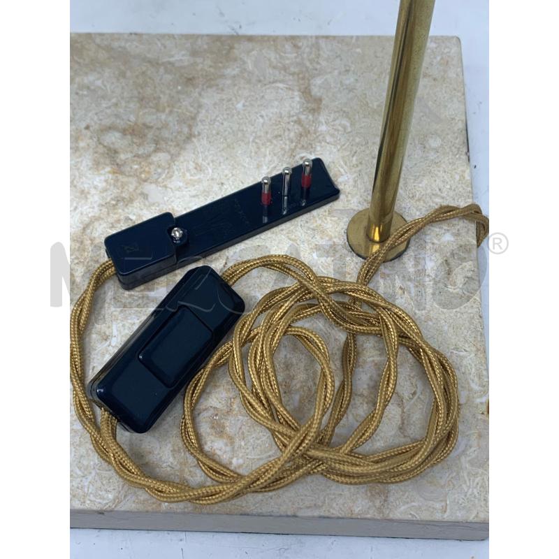 LAMPADA BASE BASE TRAVERTINO PARALUME VETRO SATINATO BEIGE | Mercatino dell'Usato Roma re di roma 3