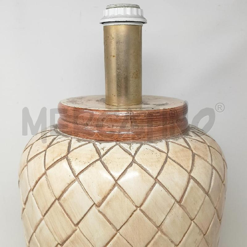LAMPADA CERAMICA DEC GRIGLIA ROMBI BEIGE | Mercatino dell'Usato Roma re di roma 2
