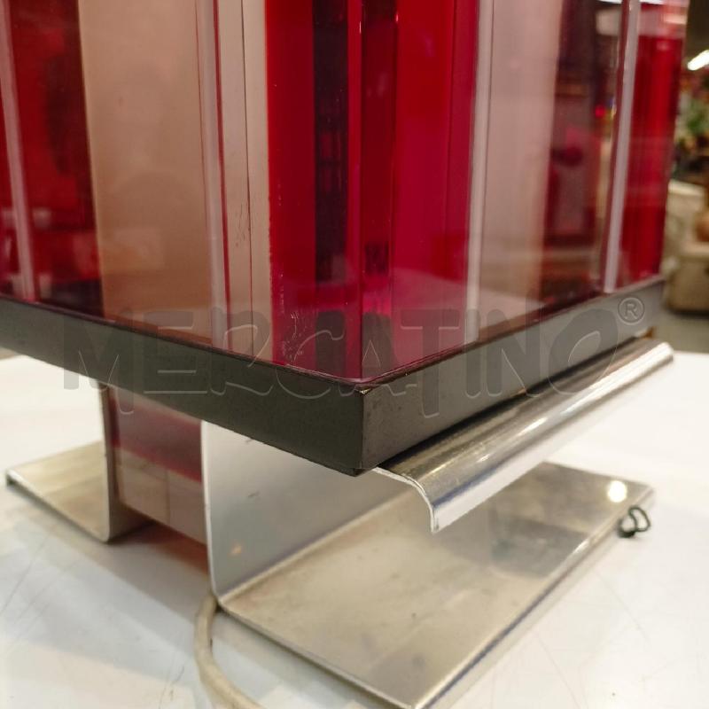 LAMPADA CUBICA PLEX FASCE ROSSE BASE ALLUMINIO | Mercatino dell'Usato Roma re di roma 4