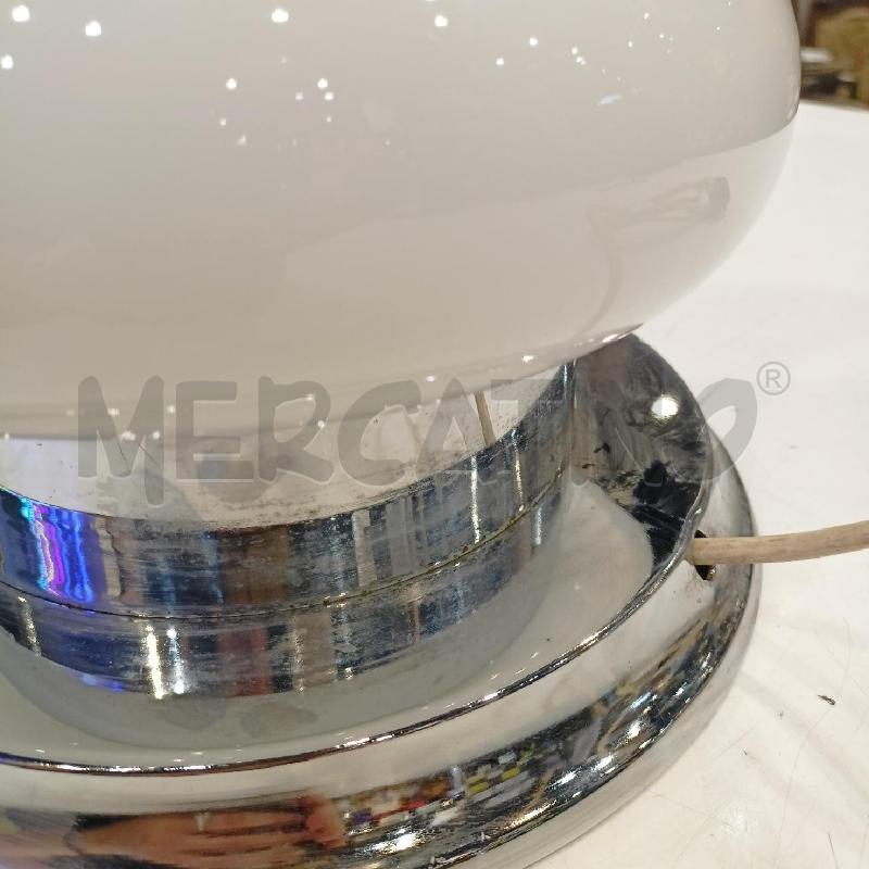 LAMPADA DA TAVOLO MAZZECA VETRO BIANCO 3 CERCHI CORN SILVER  | Mercatino dell'Usato Roma re di roma 5