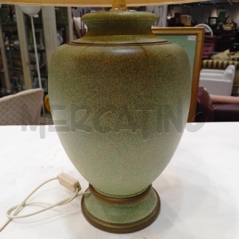 LAMPADA DA TAVOLO METALLO VERDE PARALUME BIANCO PASS DORATO | Mercatino dell'Usato Roma re di roma 2