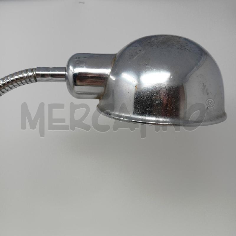 LAMPADA DA TAVOLO SILVER CROMATA STELO MOBILE  | Mercatino dell'Usato Roma re di roma 3
