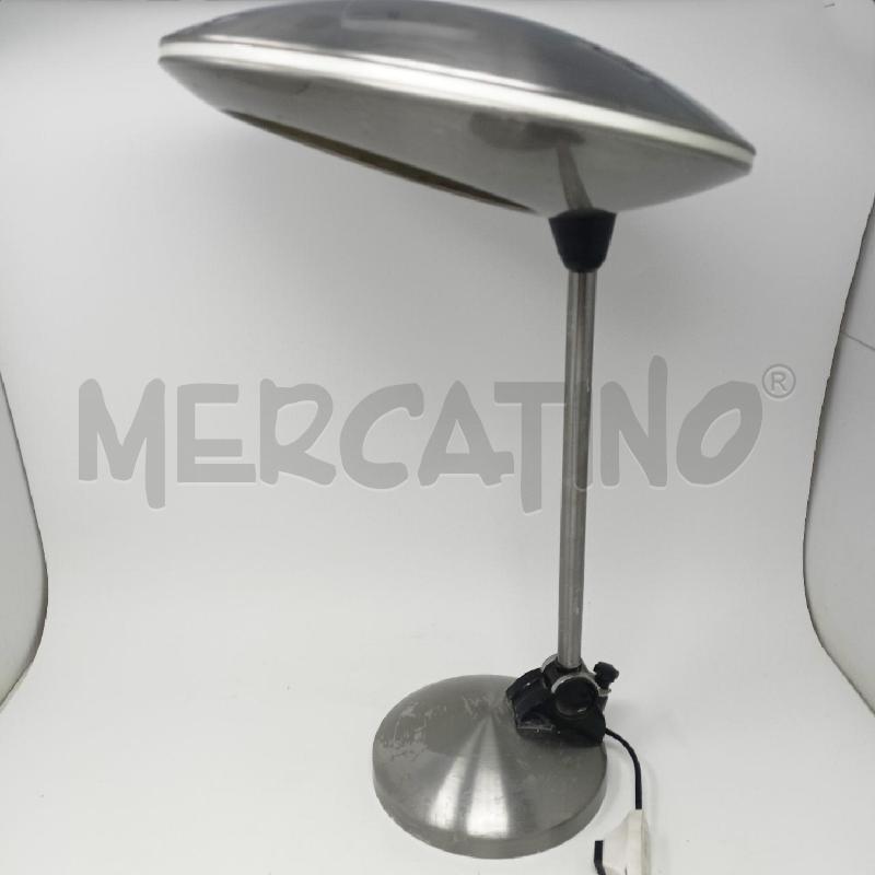 LAMPADA DA TAVOLO UFO SILVER  | Mercatino dell'Usato Roma re di roma 1