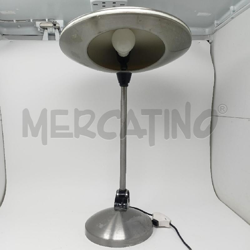 LAMPADA DA TAVOLO UFO SILVER  | Mercatino dell'Usato Roma re di roma 2