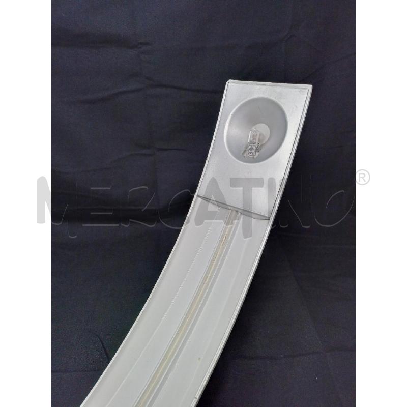 LAMPADA METALLO CURVA BIANCA  | Mercatino dell'Usato Roma re di roma 3