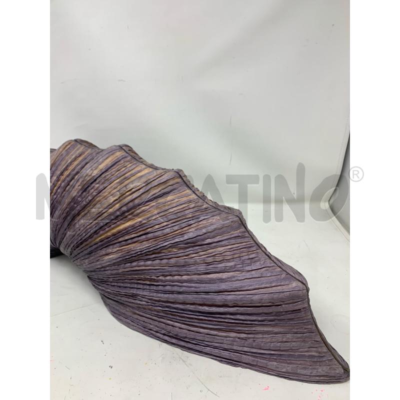 LAMPADA TESSUTO FORMA CONCHIGLIA VIOLA   | Mercatino dell'Usato Roma re di roma 3