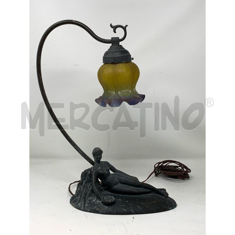 LAMPADA VENERE SDRAIATA CESTO UVA PARALLUME VETRO GIALLO VIOLA | Mercatino dell'Usato Roma re di roma 1