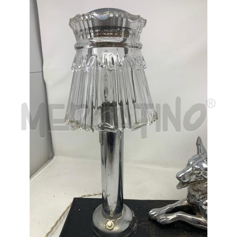LAMPADA VINTAGE PASTORE TEDESCO PARALLUMEVETRO BASE LEGNO NERO | Mercatino dell'Usato Roma re di roma 2