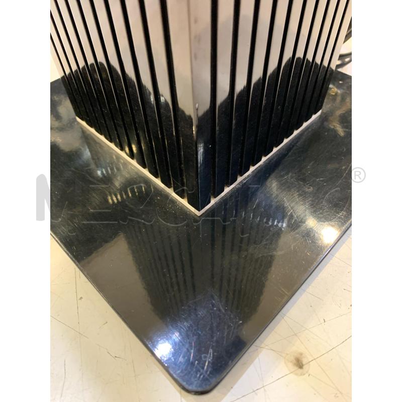 LAMPADA '80 BASE METALLO NERO A GRATTACIELO PARALUME PIRAMIDE | Mercatino dell'Usato Roma re di roma 5