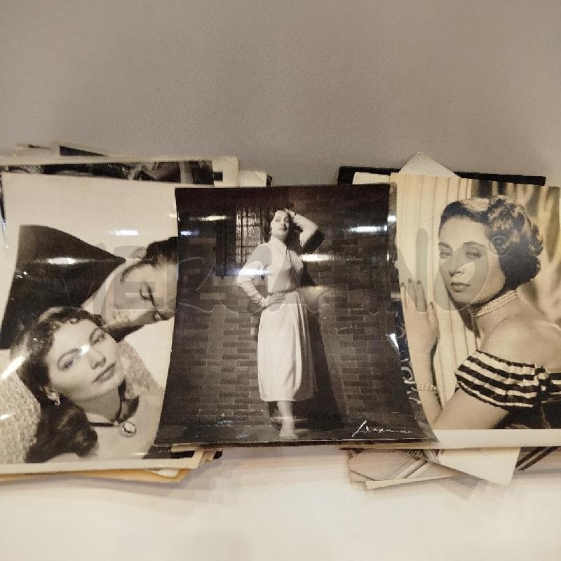 LOTTO FOTOGRAFIE CINEMA ANNI 40/50 BIANCO E NERO  | Mercatino dell'Usato Roma re di roma 5