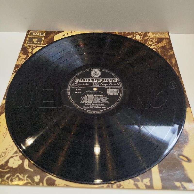 LP LOVE SCULPTURE BLUES HELPING PARLOPHON SPMBQ 33012 | Mercatino dell'Usato Roma re di roma 3