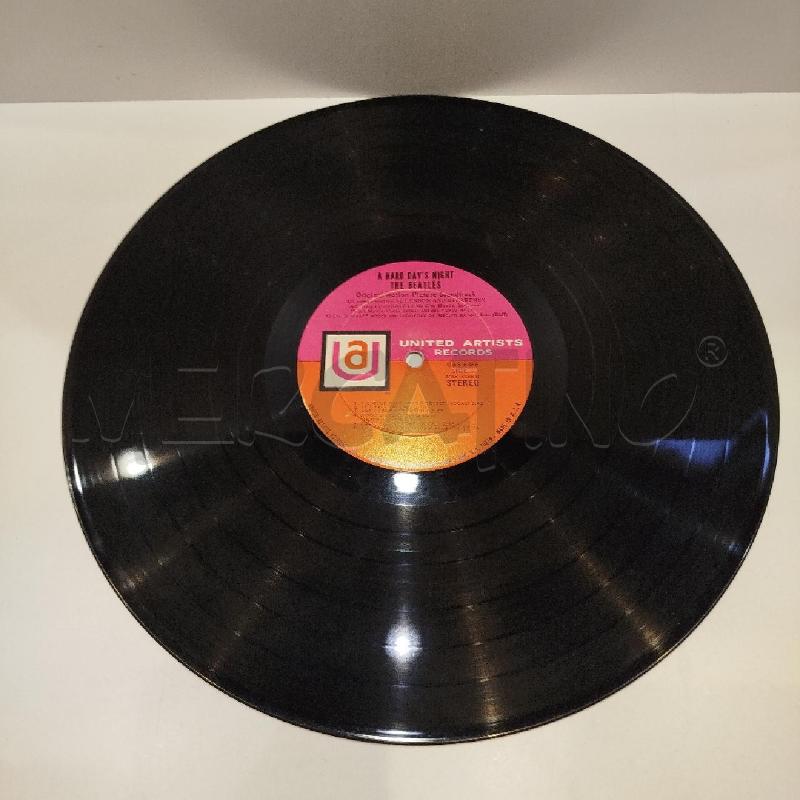 LP THE BEATLES A HARD DAY'S NIGHT (ORIGINAL MOTION PICTURE SOUND TRACK)  | Mercatino dell'Usato Roma re di roma 3