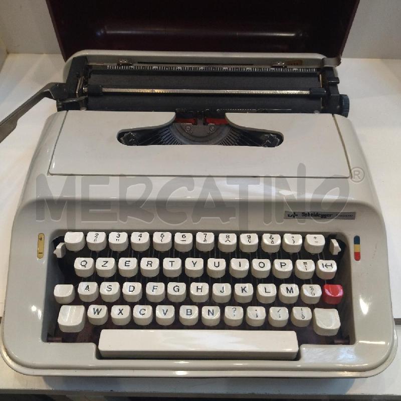 MACCHINA DA SCRIVERE VINTAGE SCHEIDEGGER PRESIDENT CON VALIGETTA | Mercatino dell'Usato Roma re di roma 2