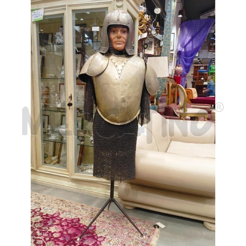 MANICHINO ARMATURA STILE MEDIEVALE | Mercatino dell'Usato Roma re di roma 1