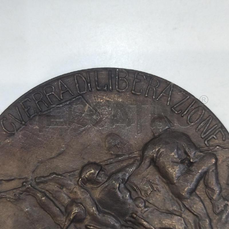 MEDAGLIA ASSOCIAZIONE COMBATTENTI 1976  | Mercatino dell'Usato Roma re di roma 5