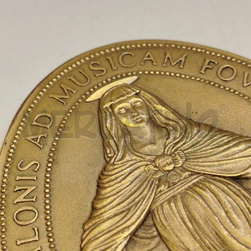 MEDAGLIA SODALITAS CONFALONIS AD MUSICAM FOVENDAM RESTAURAVIT 2000 | Mercatino dell'Usato Roma re di roma 5