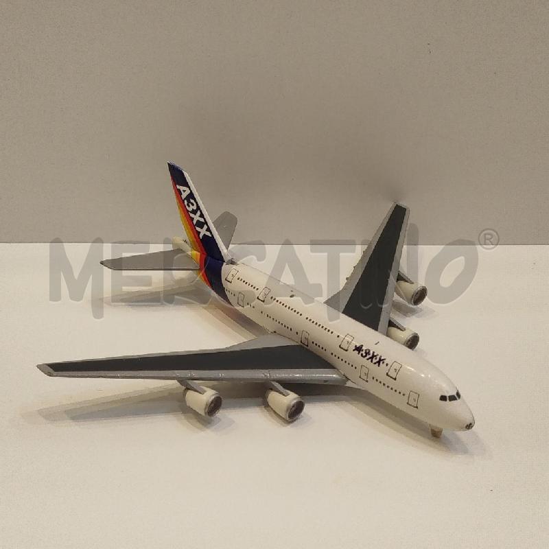MODELLINO AEREOPLANO AIRBUS A3XX SCALA 1/500 | Mercatino dell'Usato Roma re di roma 1