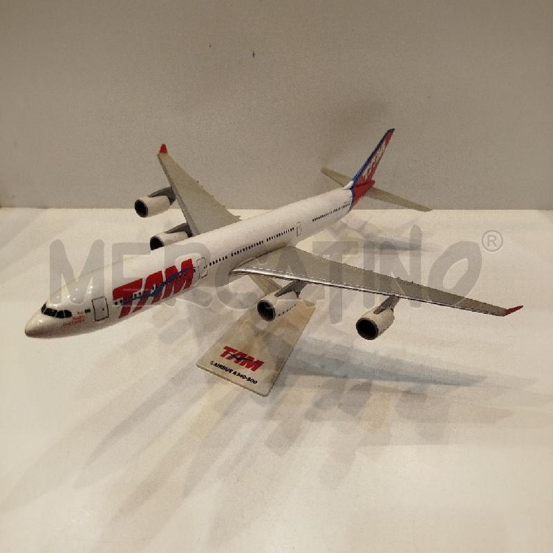 MODELLINO AEREOPLANO LINEE TAM AIRBUS A340-500 | Mercatino dell'Usato Roma re di roma 1