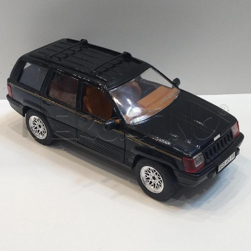 MODELLINO AUTO MAJORETTE JEEP GRAND CHEROKEE SCALA 1:18 | Mercatino dell'Usato Roma re di roma 1