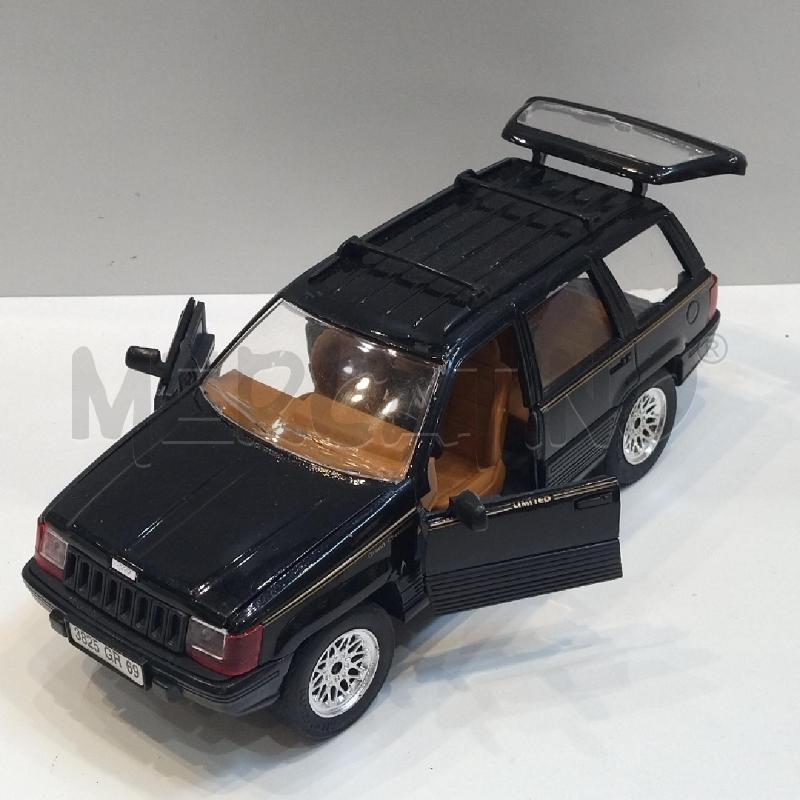MODELLINO AUTO MAJORETTE JEEP GRAND CHEROKEE SCALA 1:18 | Mercatino dell'Usato Roma re di roma 5