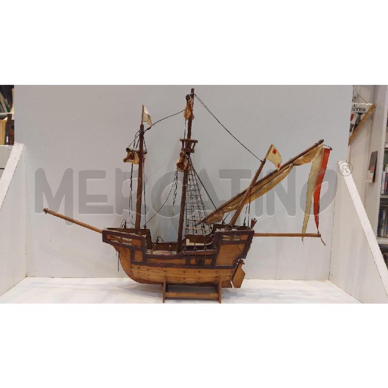 MODELLINO NAVALE CARAVELLA SANTA MARIA IN LEGNO | Mercatino dell'Usato Roma re di roma 1
