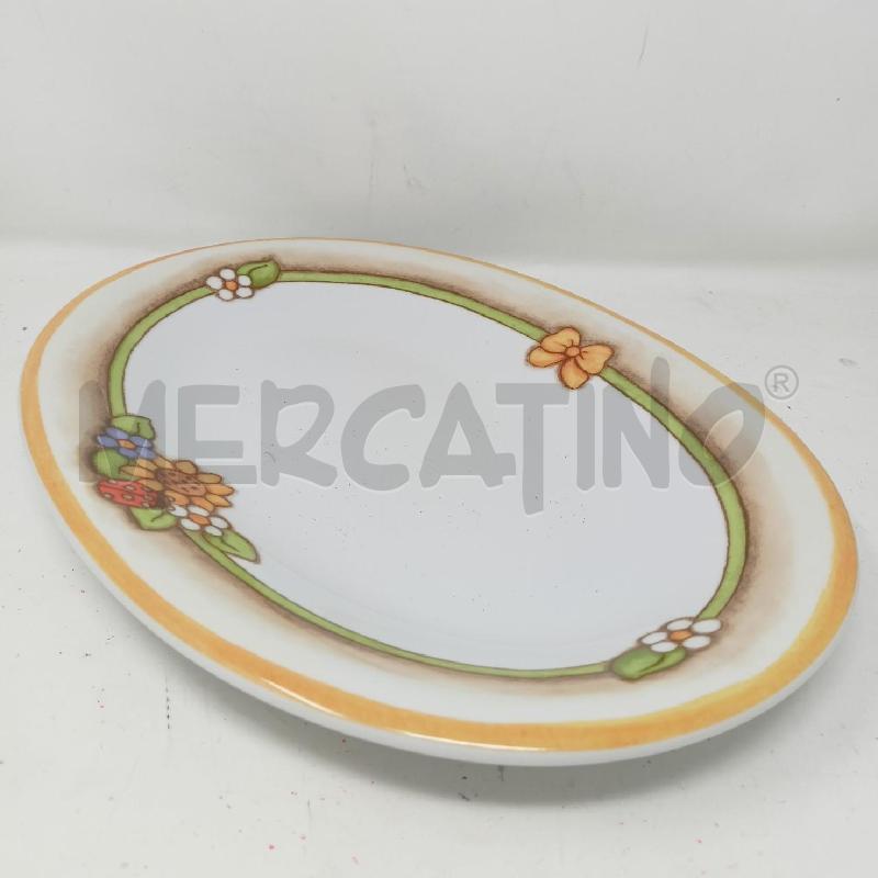 PIATTO THUN OVALE COCCINELLE GIRASOLI BORDO GIALLO | Mercatino dell'Usato Roma re di roma 2