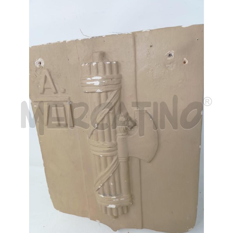 PLACCA GESSO A.VIII ASCIA SCUDO FASCIO  | Mercatino dell'Usato Roma re di roma 2