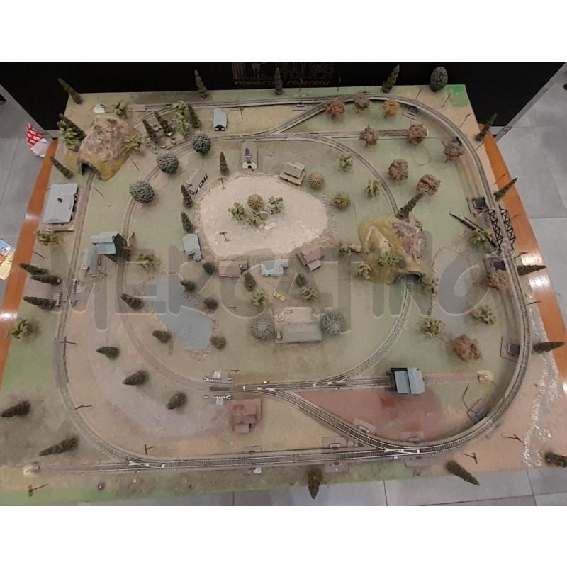 PLASTICO MODELLISMO FERROVIARIO SCALA N BEN ACCESSORIATO MISURA 130 X 110 CM | Mercatino dell'Usato Roma re di roma 1