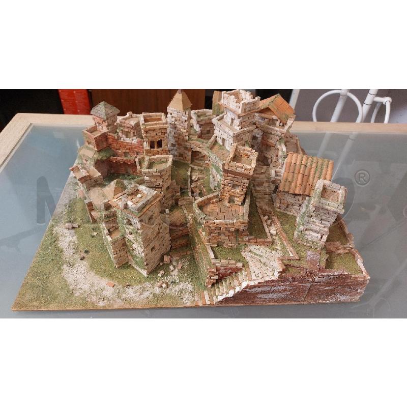 PLASTICO VILLAGGIO IN MATTONCINI MEDIO  | Mercatino dell'Usato Roma re di roma 1