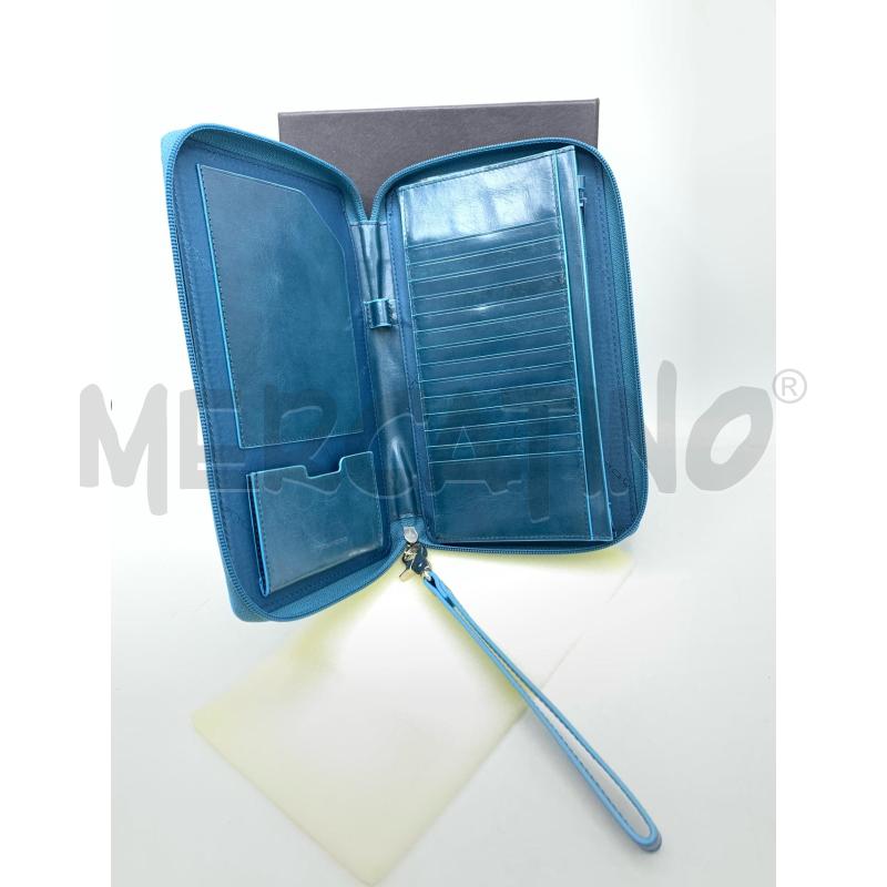 PORTA FOGLIO PIQUADRO CELESTE BLUETTE  | Mercatino dell'Usato Roma re di roma 2