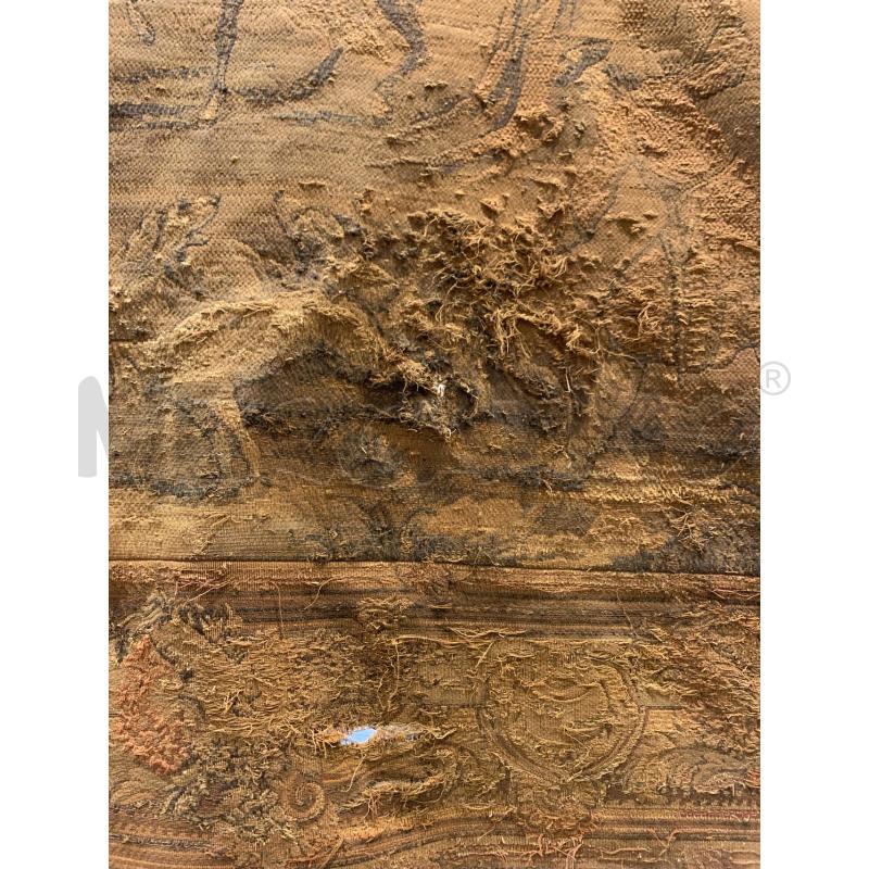 QUADRO ARAZZO EPOCA ALBERO PERSONAGGI A CAVALLO DIFETT | Mercatino dell'Usato Roma re di roma 2
