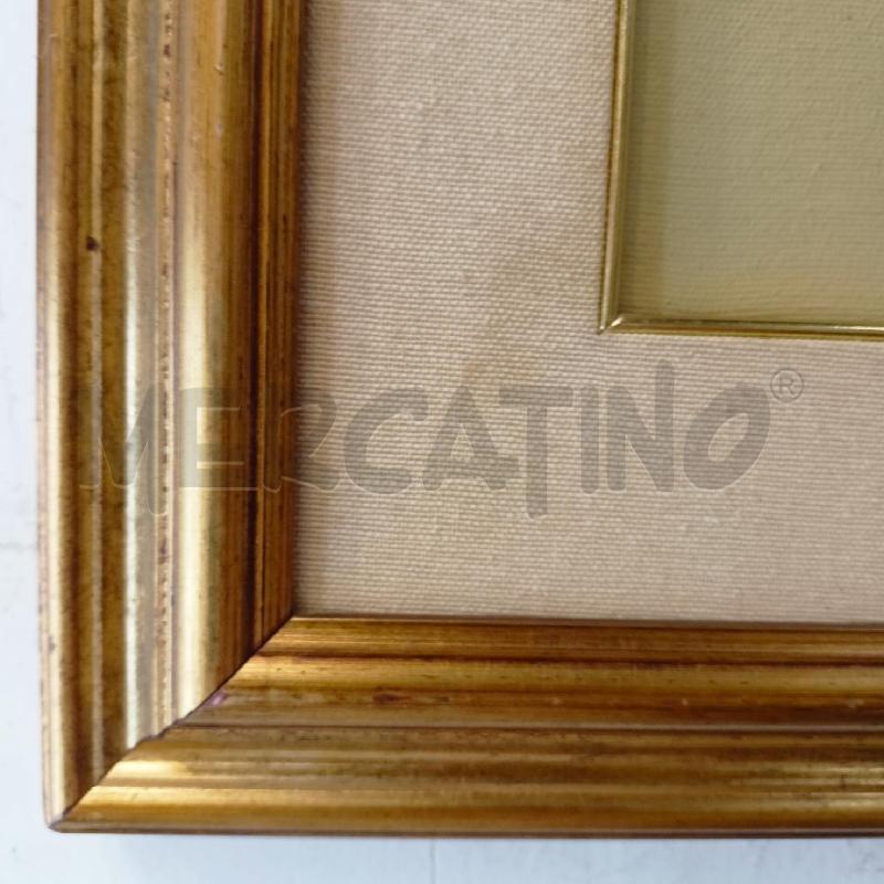 QUADRO OLIO TELA ASTRATTO AZZURRO CORNICE LEGNO DORATA | Mercatino dell'Usato Roma re di roma 3