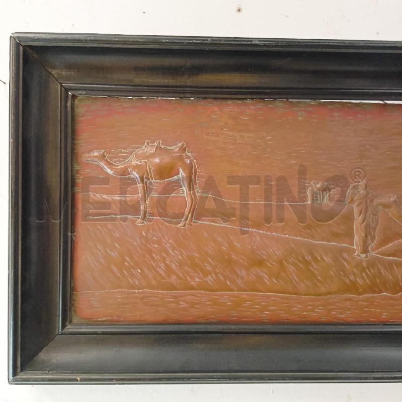 QUADRO SBALZO LASTRA RAME PAESAGGIO CAMMELLI CORN NERA | Mercatino dell'Usato Roma re di roma 2