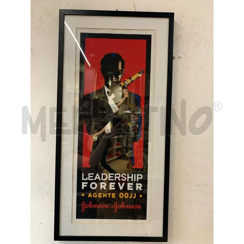 QUADRO SSTAMPA JOHNSON JOHNSON 007 SFONDO ROSSO CORNICE LEGNO NERA | Mercatino dell'Usato Roma re di roma 1