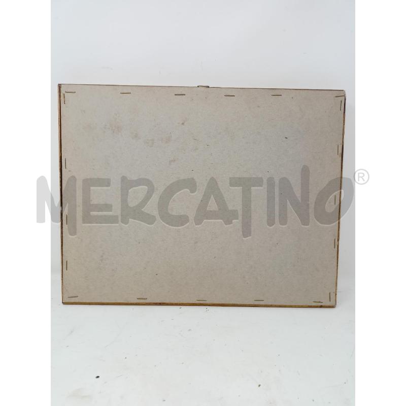 QUADRO TECN MISTA TELA CAVALLO SFONDO AZZURRO CASE 35X27 | Mercatino dell'Usato Roma re di roma 4