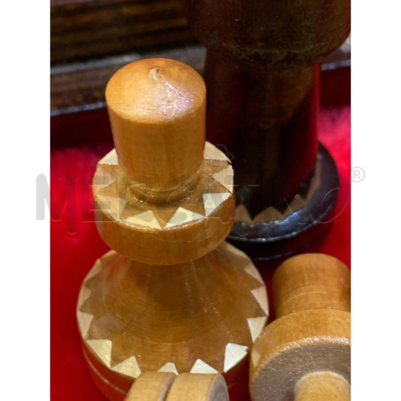 SCACCHIERA IN LEGNO INTARSI GEOMETRICI COMPLETA | Mercatino dell'Usato Roma re di roma 5