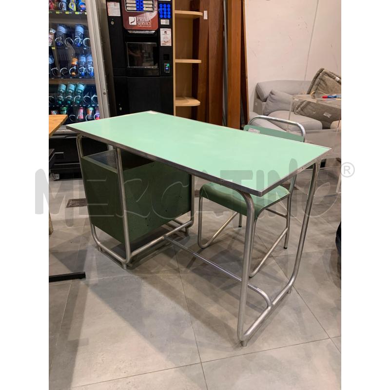 SCRIVANIA FORMICA VERD ACQUA CON CASSE SEDIA | Mercatino dell'Usato Roma re di roma 3