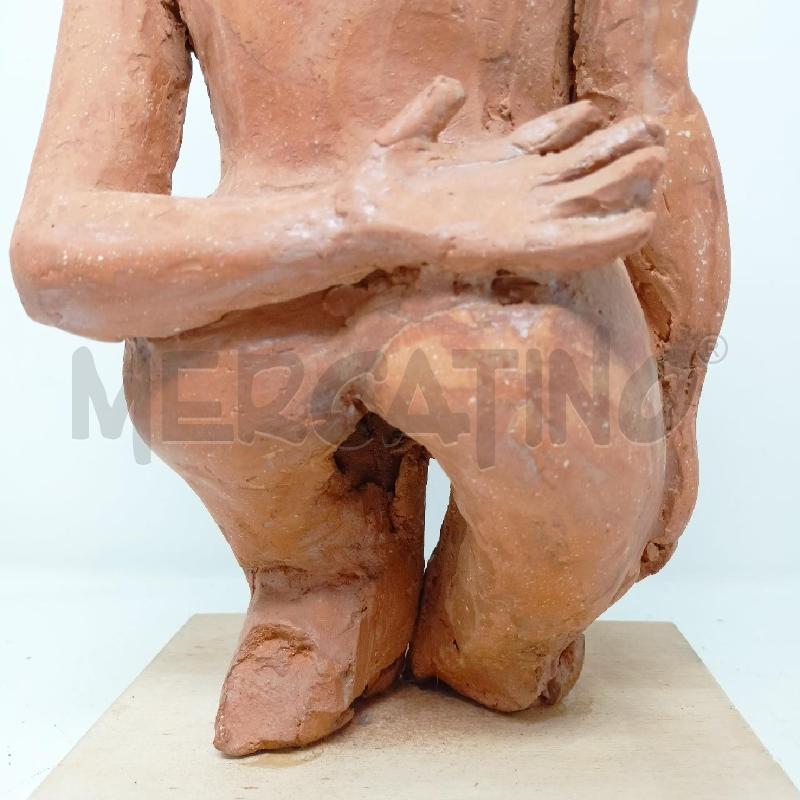 SCULTURA COCCIO DONNA FORMOSA BASE LEGNO  | Mercatino dell'Usato Roma re di roma 5