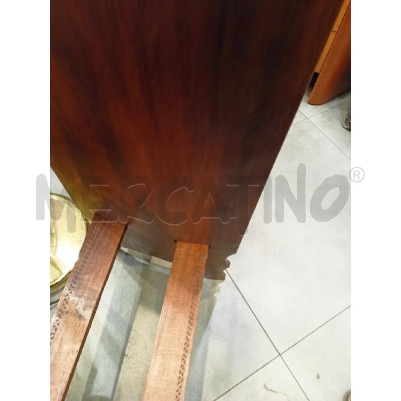 SEDIA BASSA IN LEGNO INTAGLIATA | Mercatino dell'Usato Roma re di roma 5