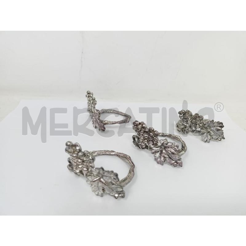 SET PORTA TOVAGLIOLI ANELLO UVA X4 | Mercatino dell'Usato Roma re di roma 3