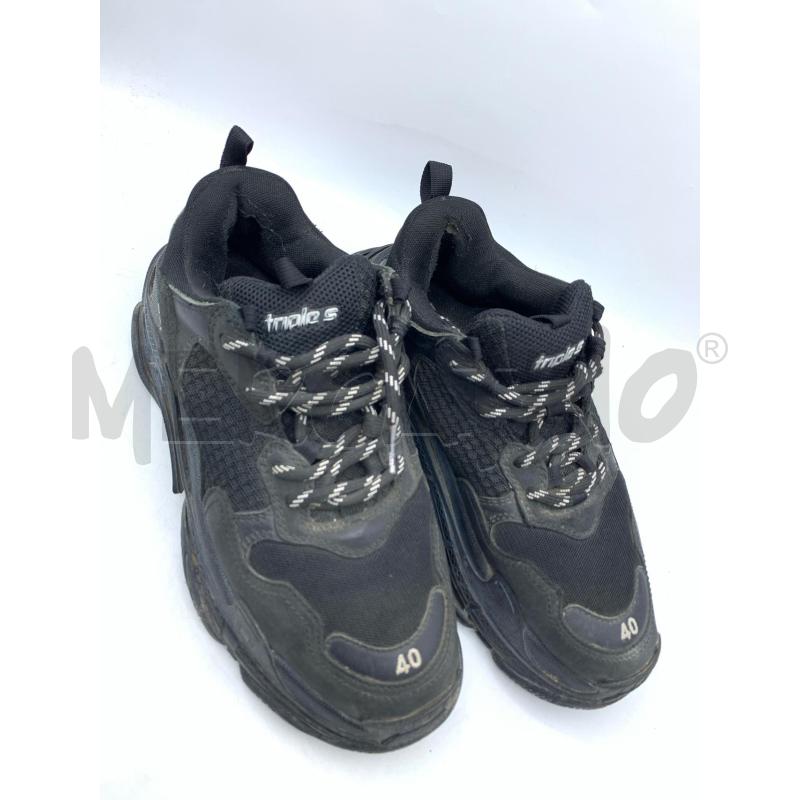 SNEAKERS BALENCIAGA TRIPLE S NERO DETT DA RIVEDERE  | Mercatino dell'Usato Roma re di roma 5