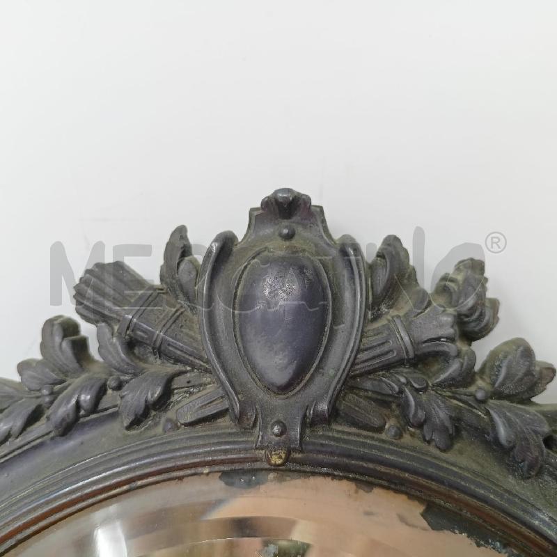SPECCHIETTO CON PIEDINI CORNICE PELTRO CON GHIRLANDA | Mercatino dell'Usato Roma re di roma 3